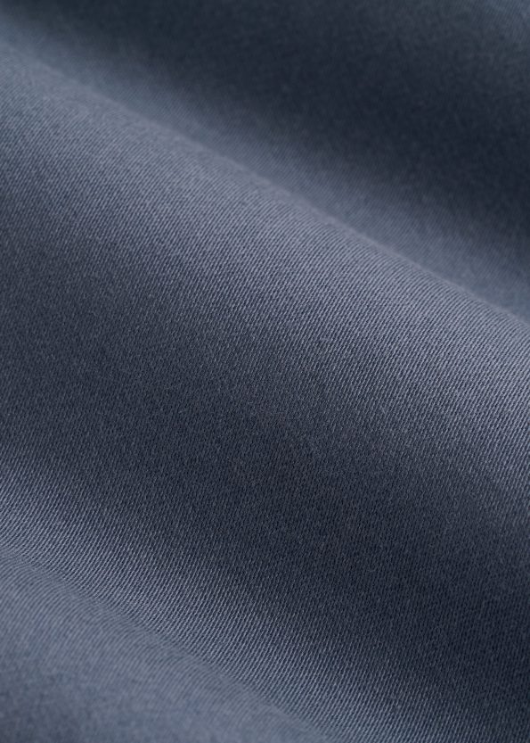 American-Tall-Men-Everyday-Comfort-5-Pocket-Short-Blue-Slate-Macro