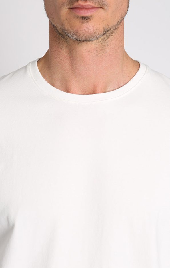 white2_b53a65c4-c3ab-4cff-b47f-2939c24949dd